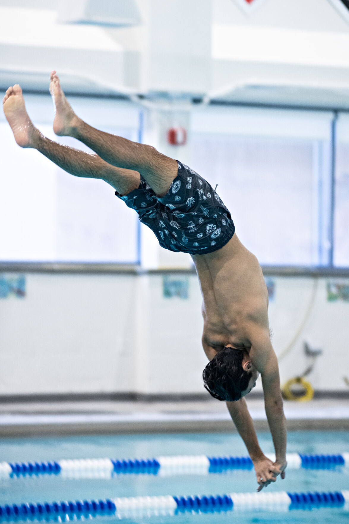 120321-pac-spt-ocboysswimming